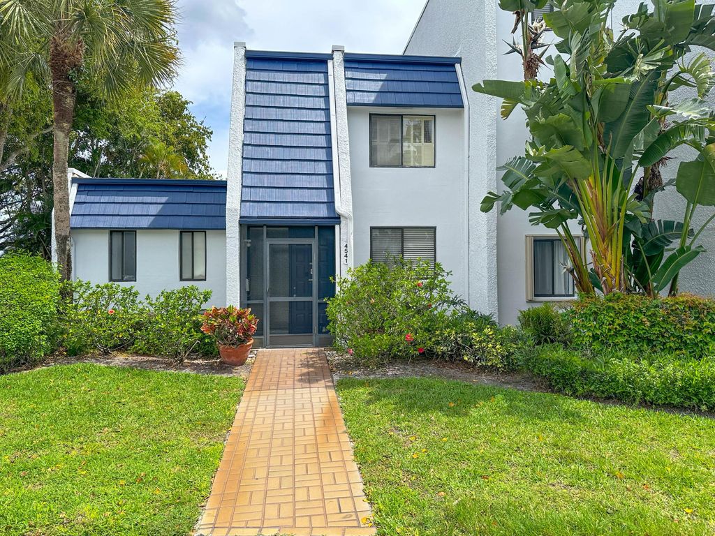 Photo of 4541 Luxemburg Court, Greenacres, FL 33467 (MLS # B26005139)