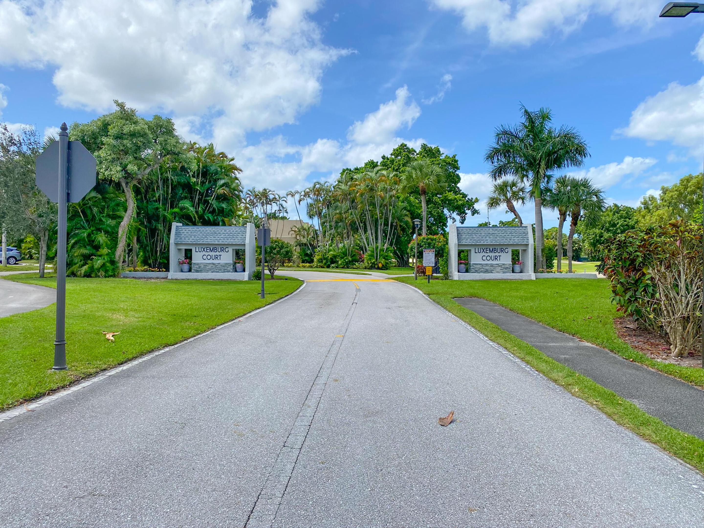 FOUNTAINS OF PALM BEACH CONDO 3 - Residential
