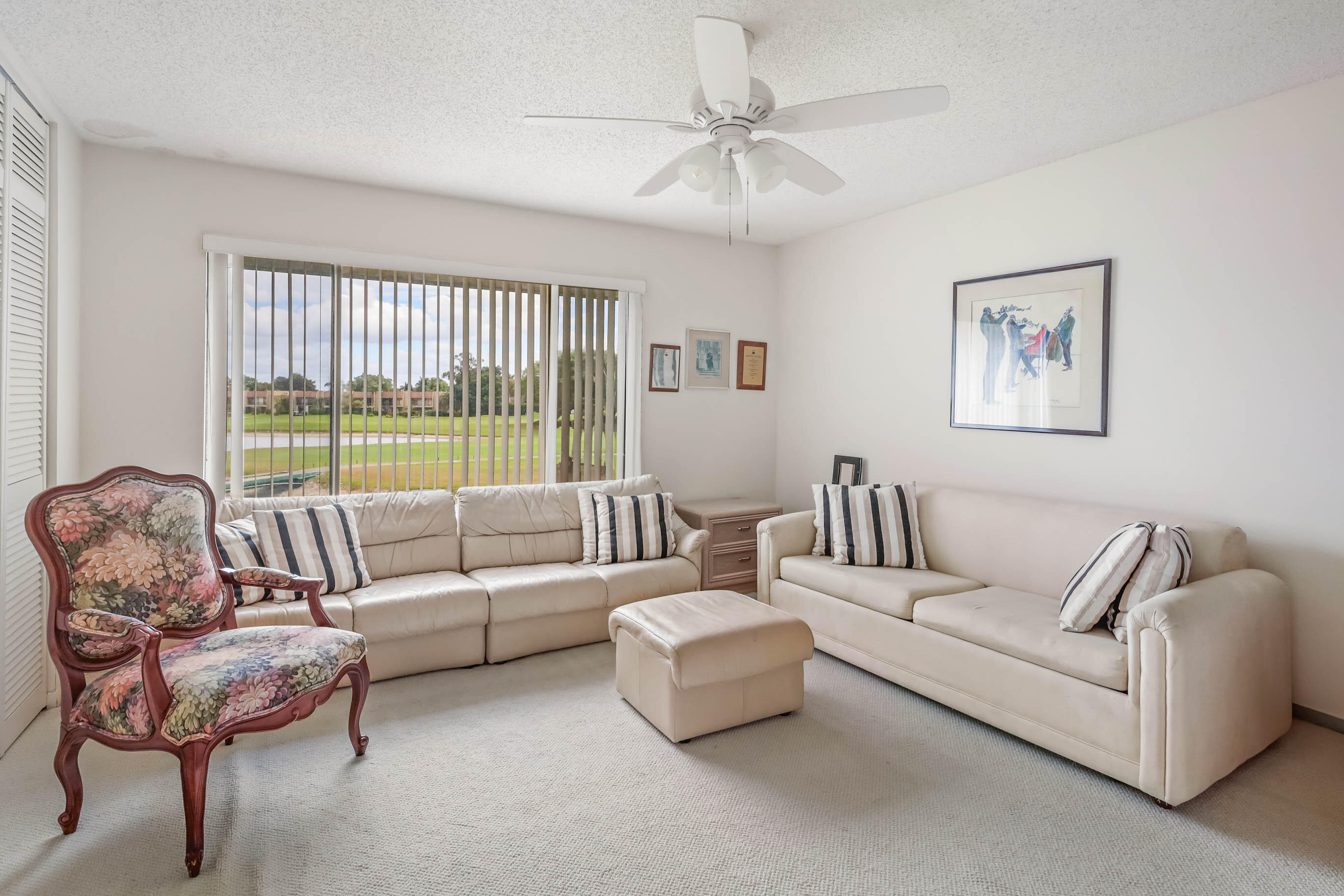 FOUNTAINS OF PALM BEACH CONDO 3 - Residential