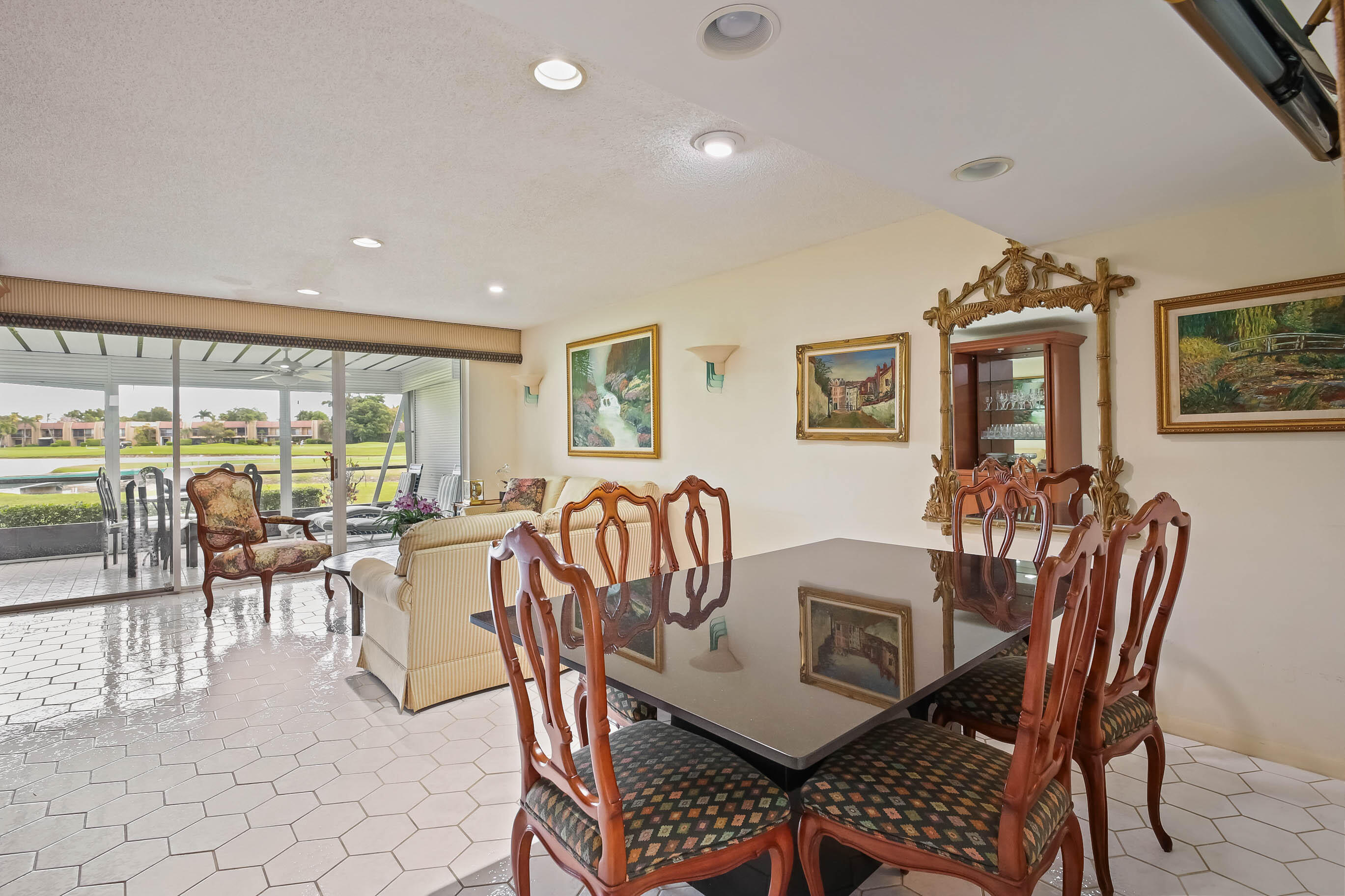 FOUNTAINS OF PALM BEACH CONDO 3 - Residential