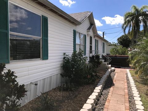 1192 Chobee St Okeechobee FL 34974