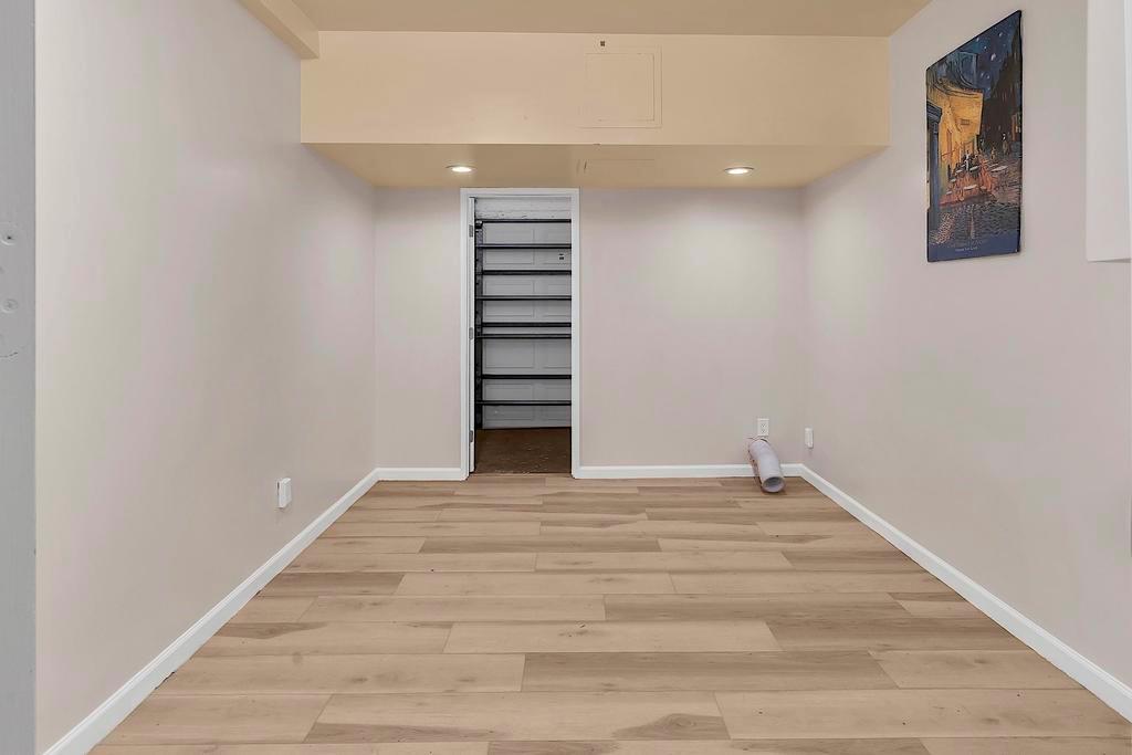 416 Buttonwood Place