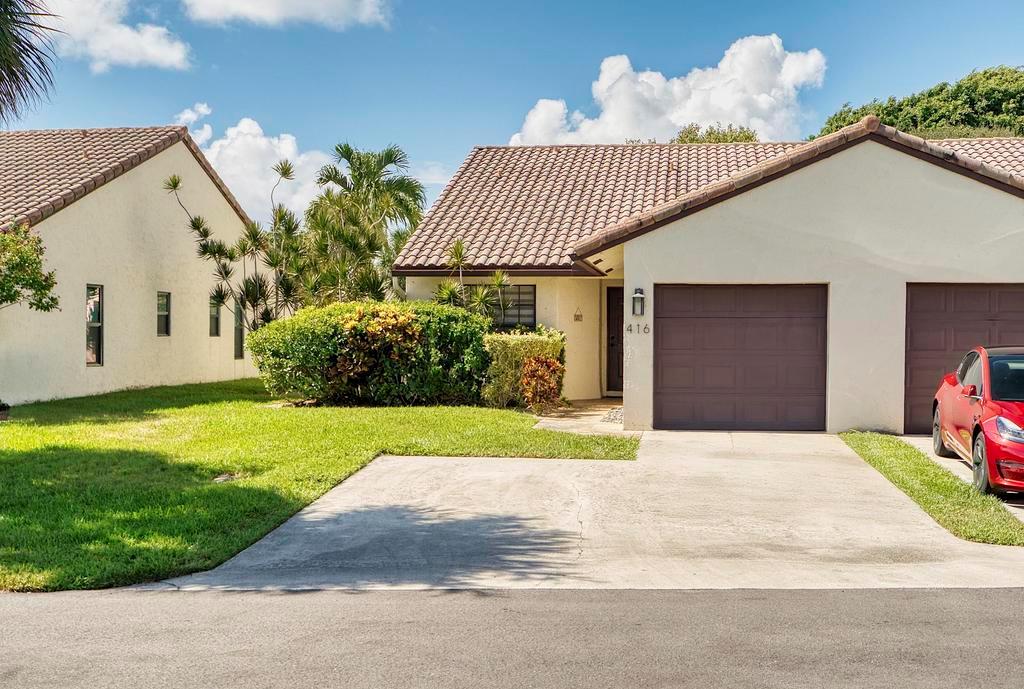 416 Buttonwood Place