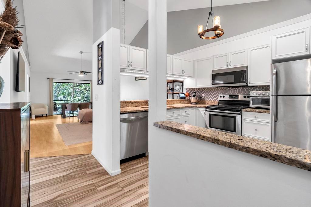 416 Buttonwood Place