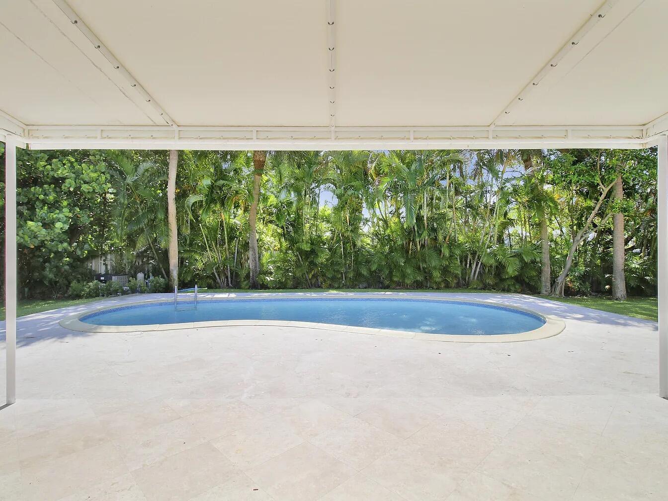 YACHT HARBOR MANOR - Residential Lease