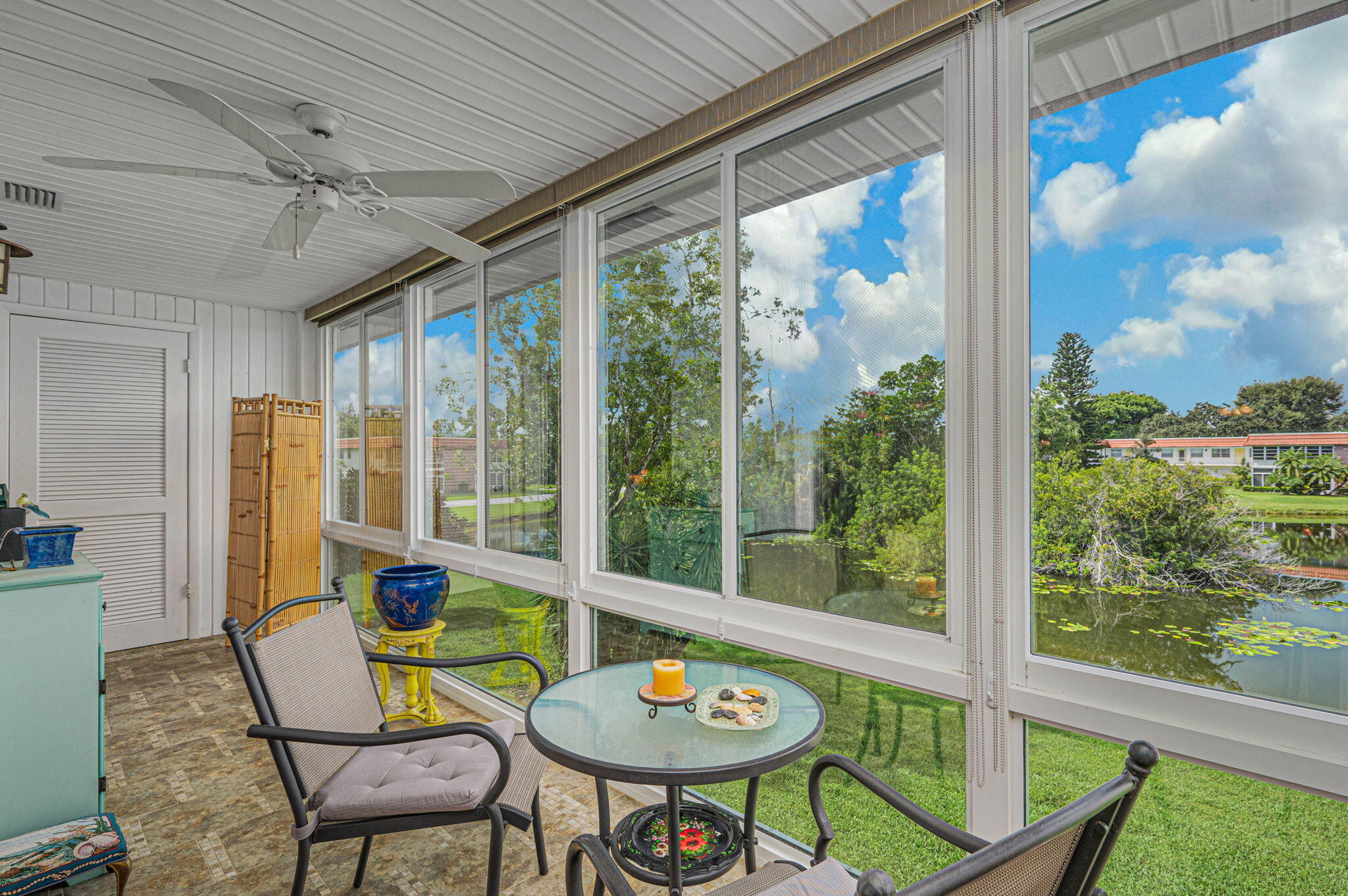 VISTA DEL LAGO CONDO - Residential