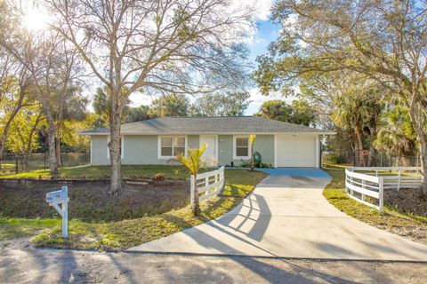 A home in Okeechobee