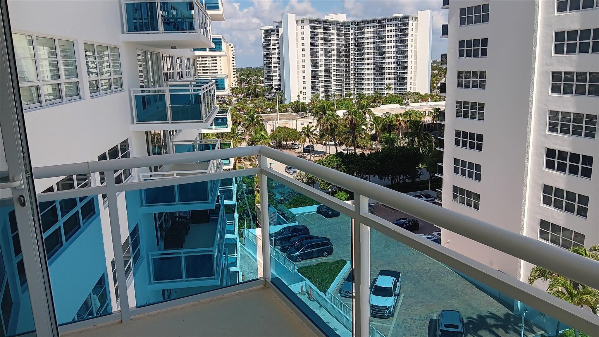 3430 GALT OCEAN Drive 803
