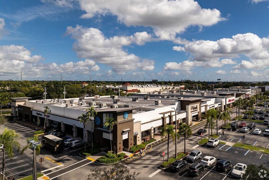 Photo of 2054 S University Drive, Davie, FL 33324 (MLS # B26022440)
