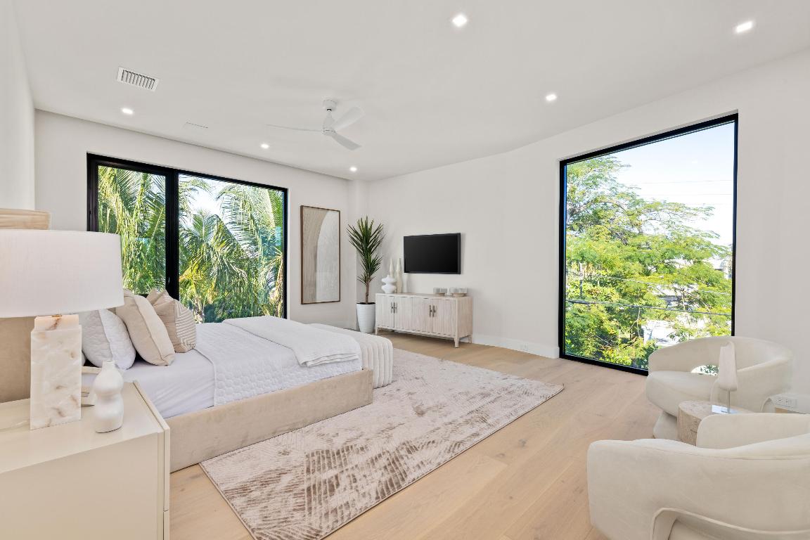 LA HACIENDA DELRAY - Residential