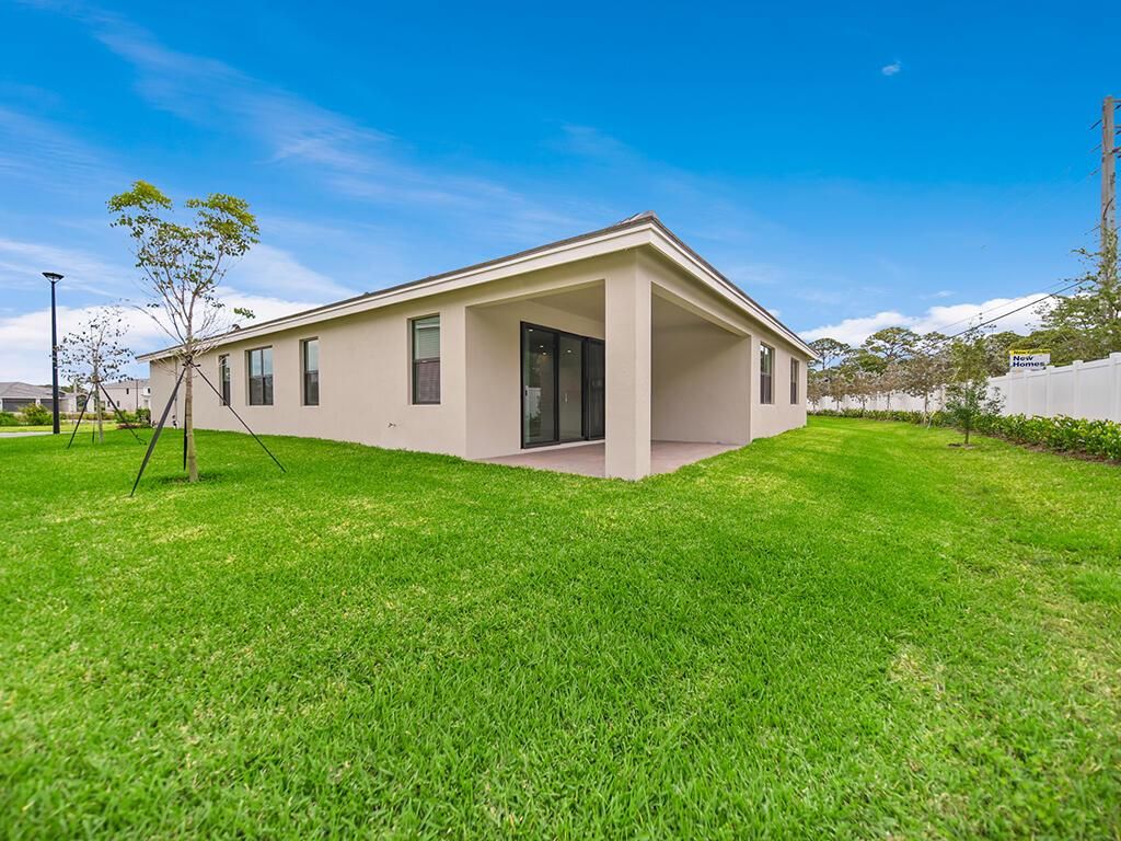 Photo of 1550 SE Lago Circle, Palm City, FL 34990 (MLS # R10982812)