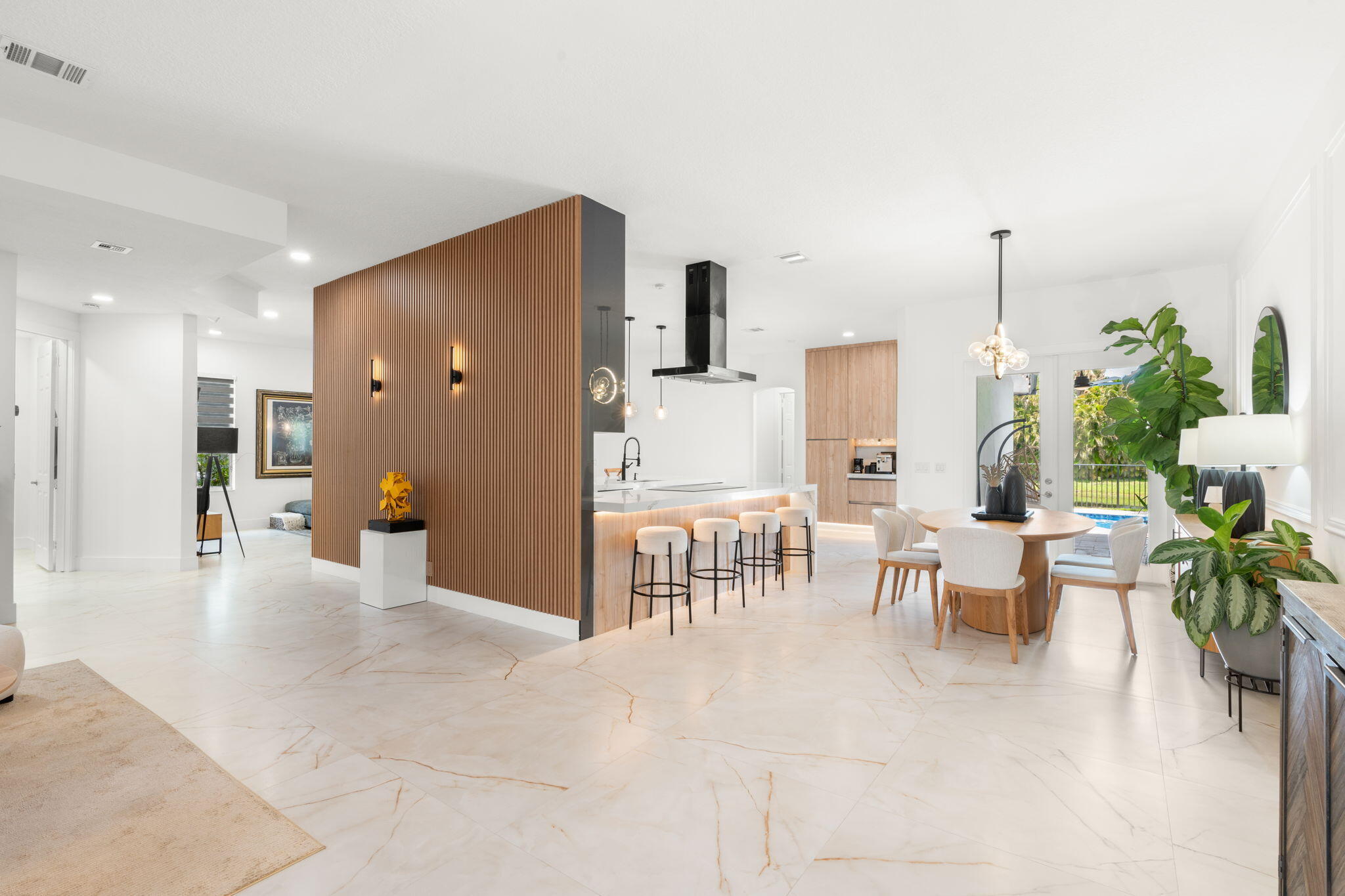 KENSINGTON NORTH - Residential