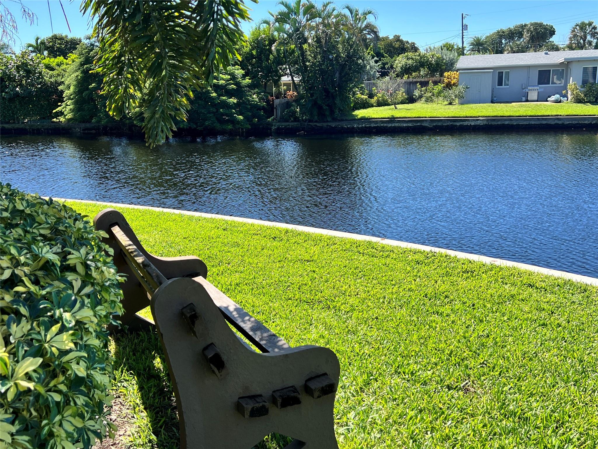 River Manor - Residential Lease