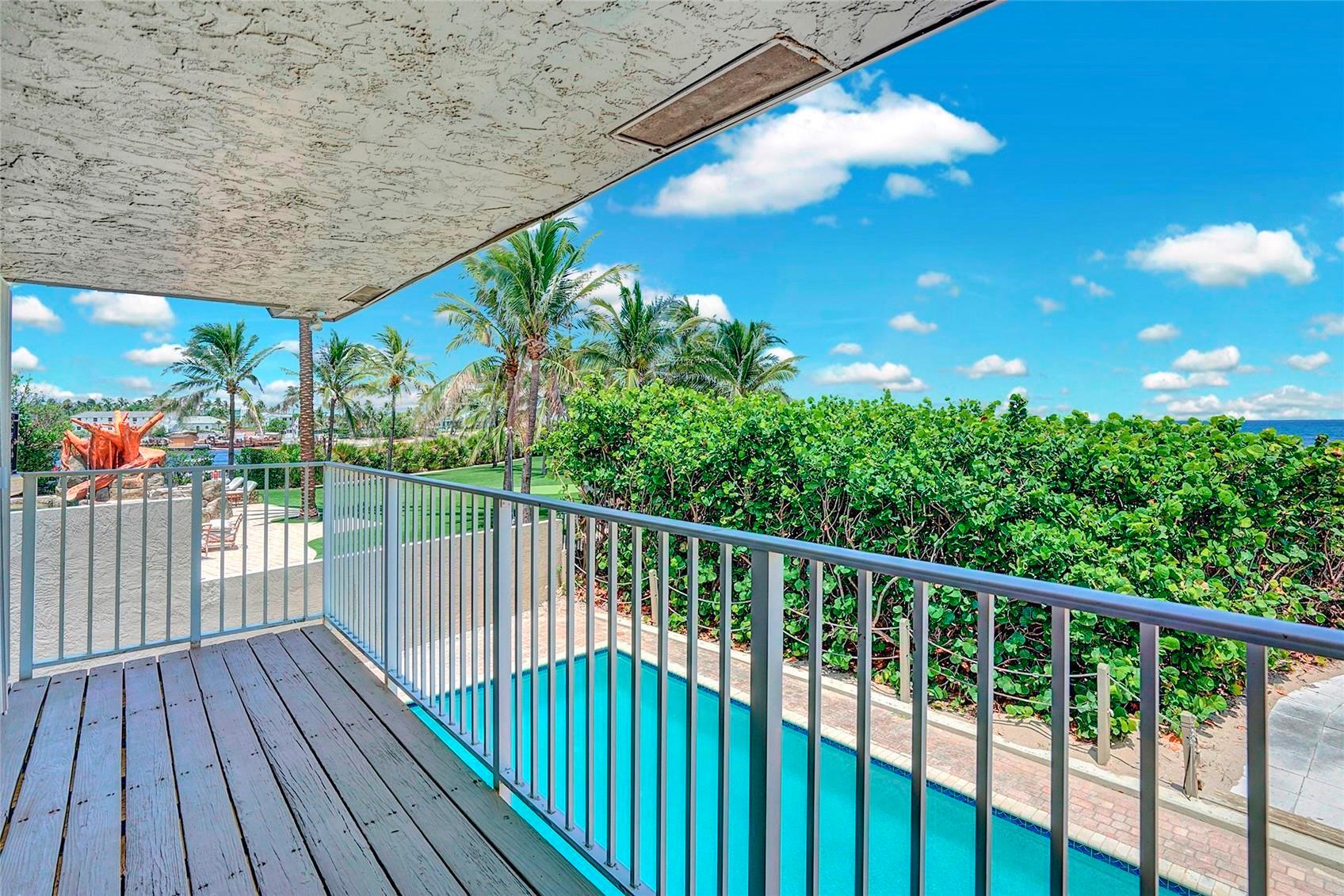 HILLSBORO SHORES SEC - Residential