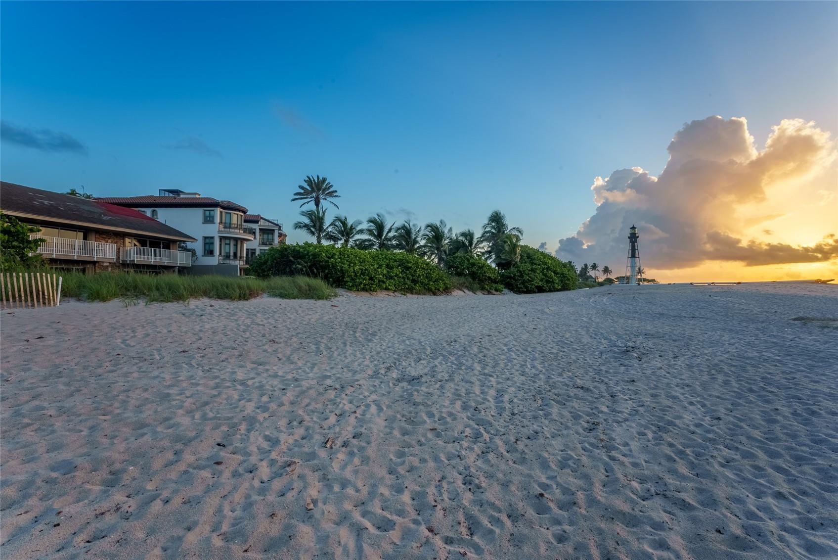 HILLSBORO SHORES SEC - Residential