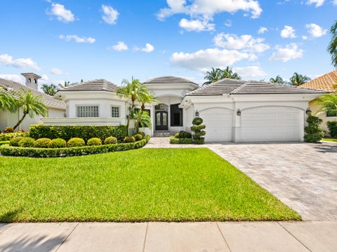 Tiny photo for 10920 HAWKS VISTA Street, Plantation, FL 33324 (MLS # B26051597)