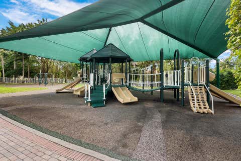 Tiny photo for 10920 HAWKS VISTA Street, Plantation, FL 33324 (MLS # B26051597)