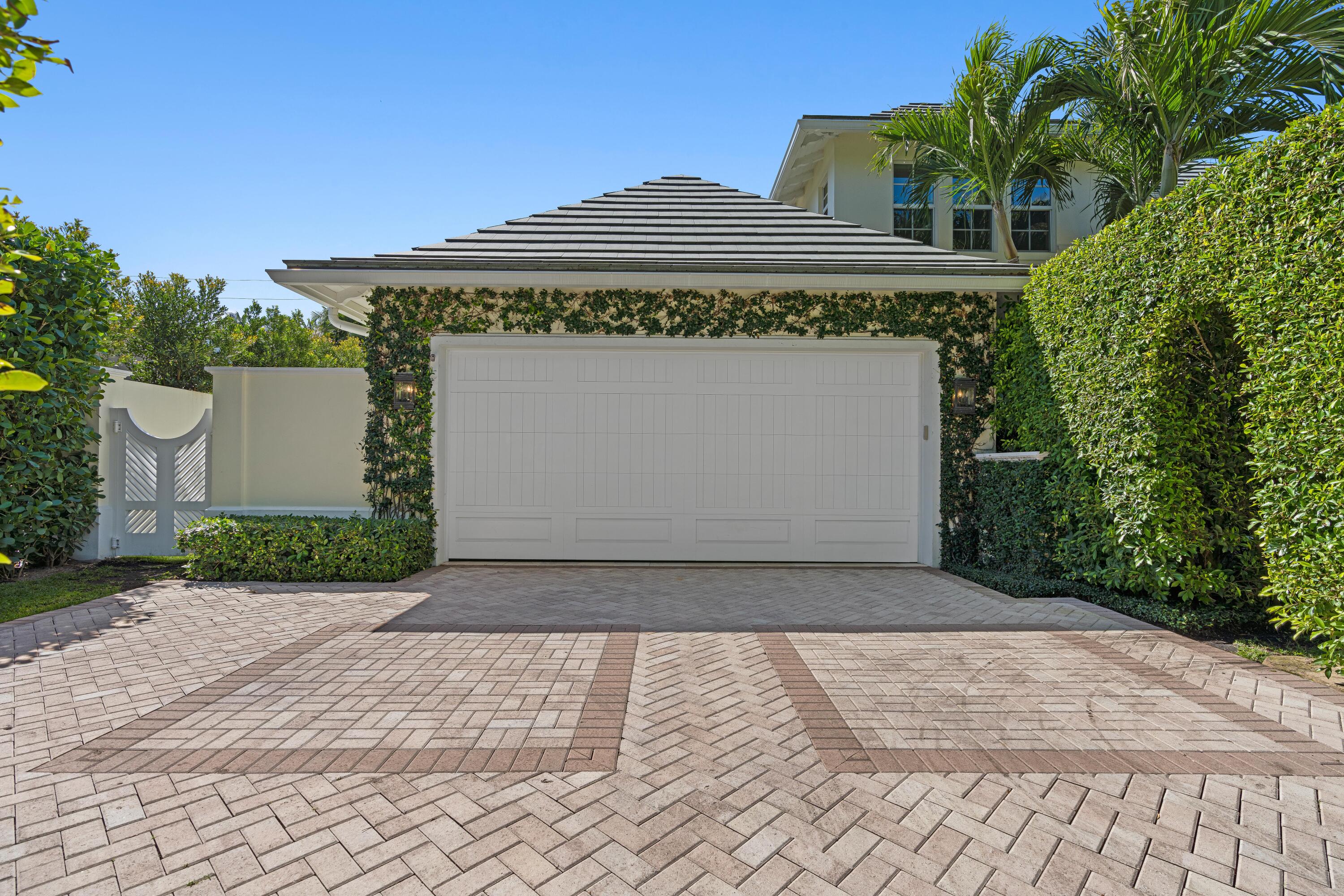 Tropic Isle - Residential