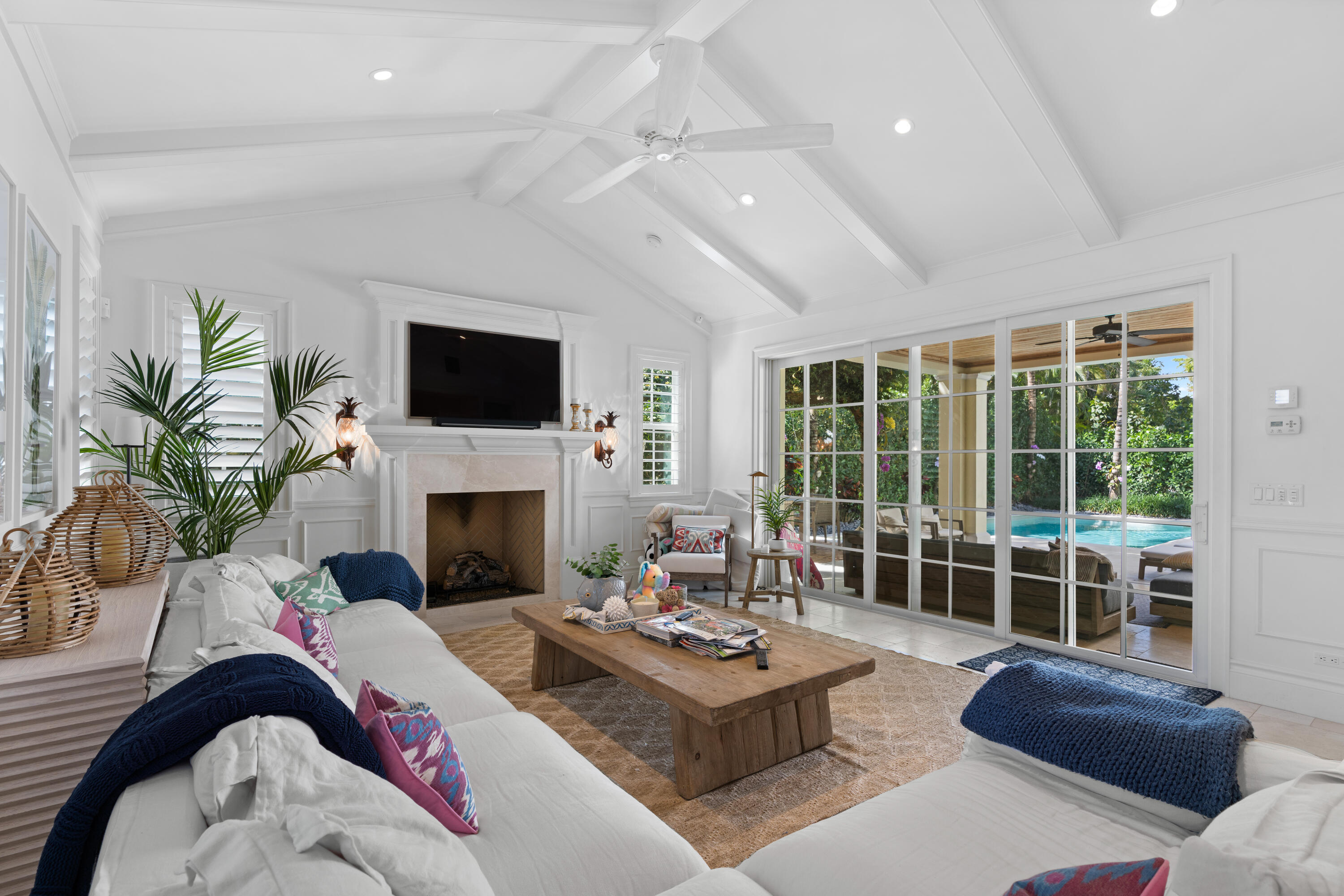 Tropic Isle - Residential