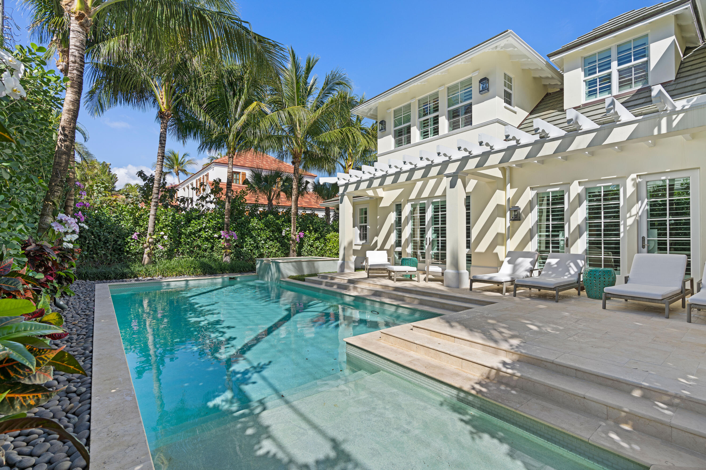 Tropic Isle - Residential