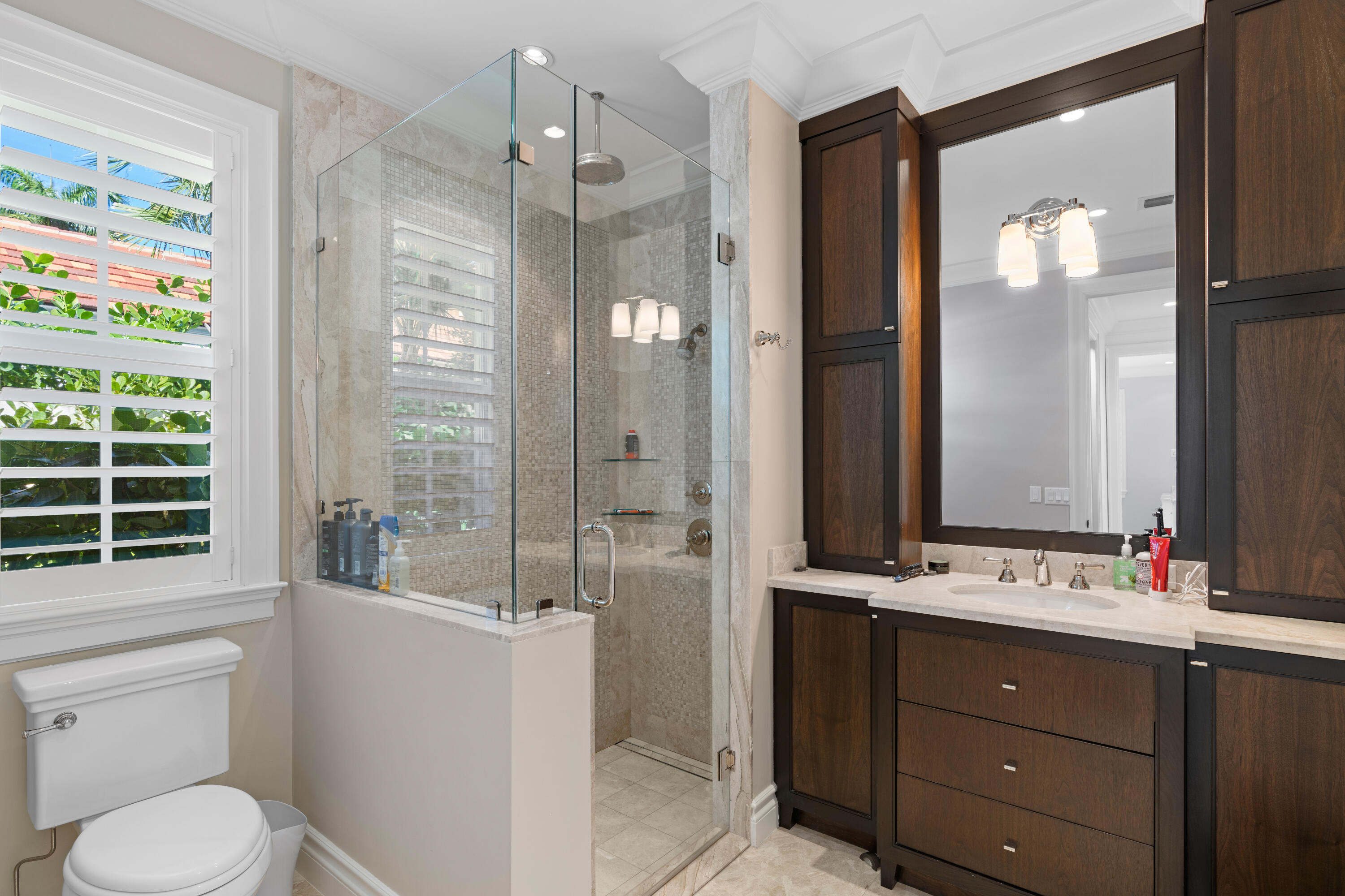 Tropic Isle - Residential