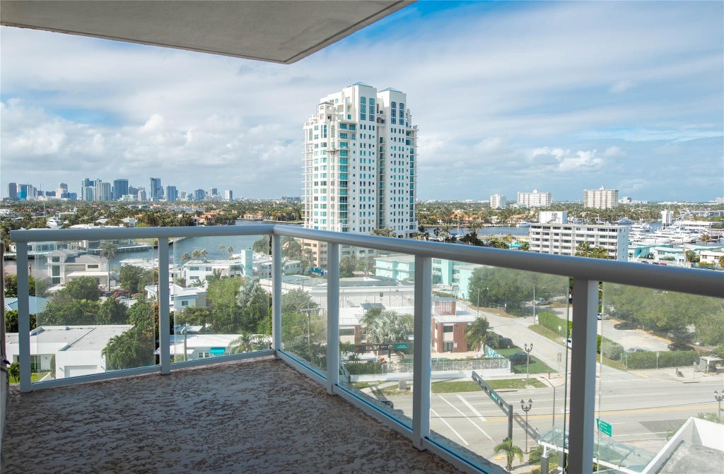 Photo of 3000 Holiday Drive #1106, Fort Lauderdale, FL 33316 (MLS # F10524062)