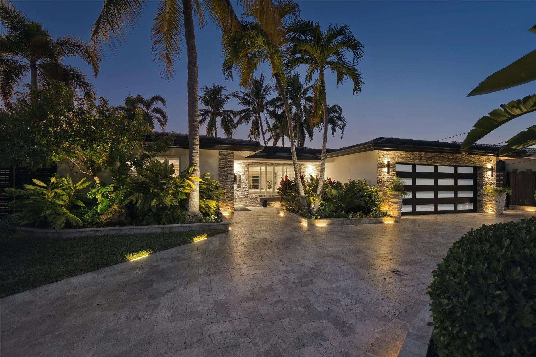 EDGEWATER ESTATES - Residential