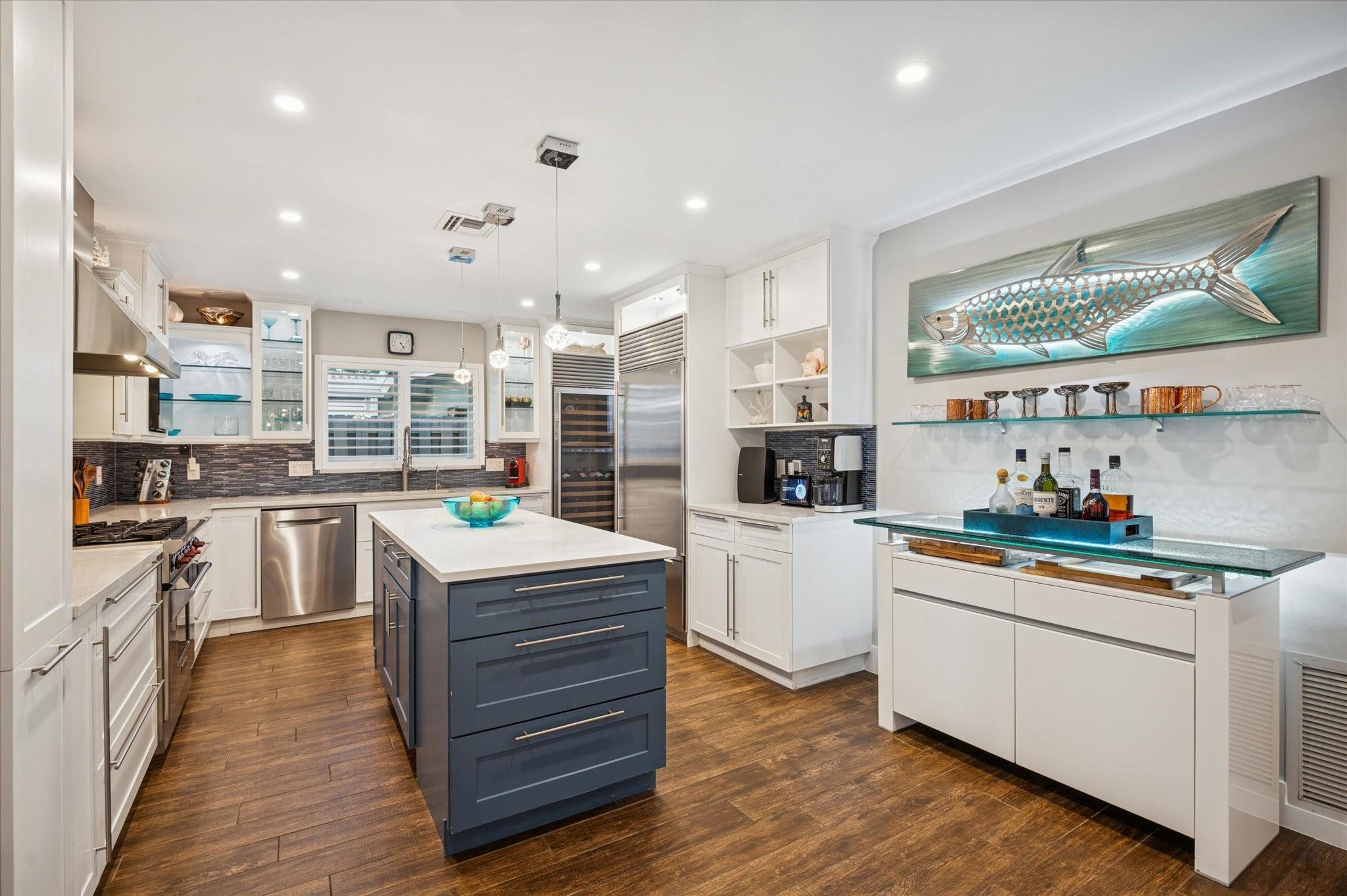 EDGEWATER ESTATES - Residential