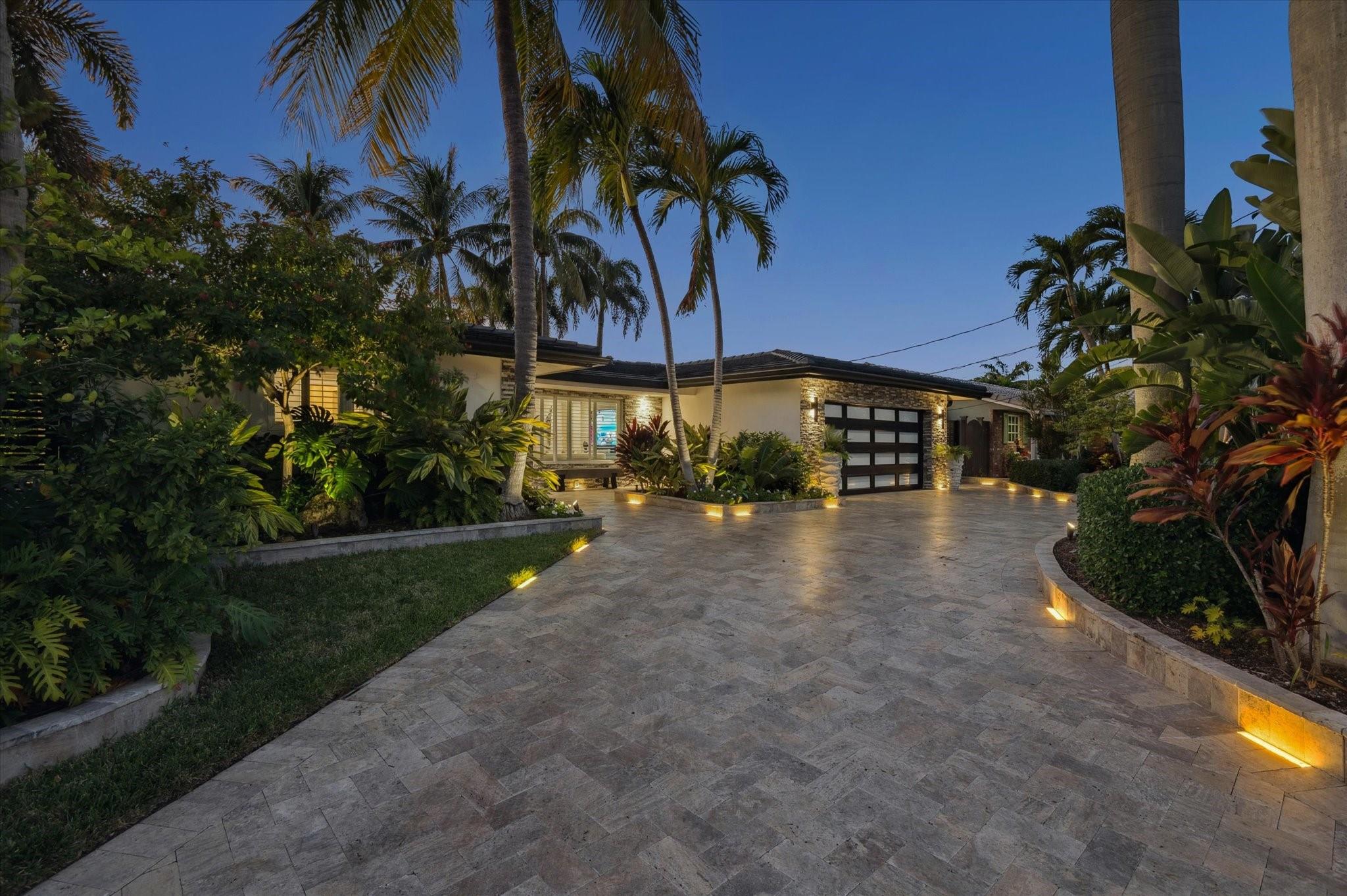 EDGEWATER ESTATES - Residential