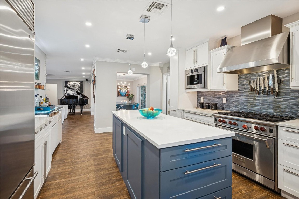 2131 NE 15th Terrace