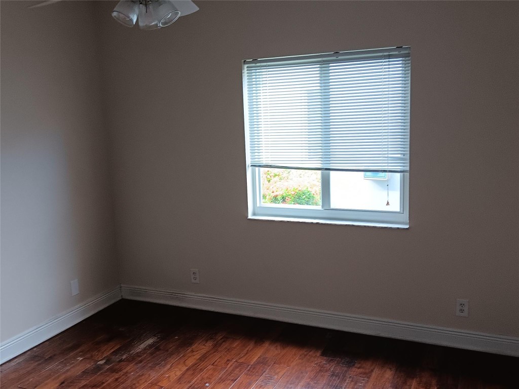 Olympia & York Residentia - Residential Lease