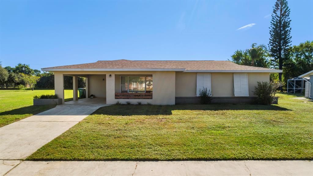 Photo of 182 SE Selva Court, Port Saint Lucie, FL 34983 (MLS # R10762163)