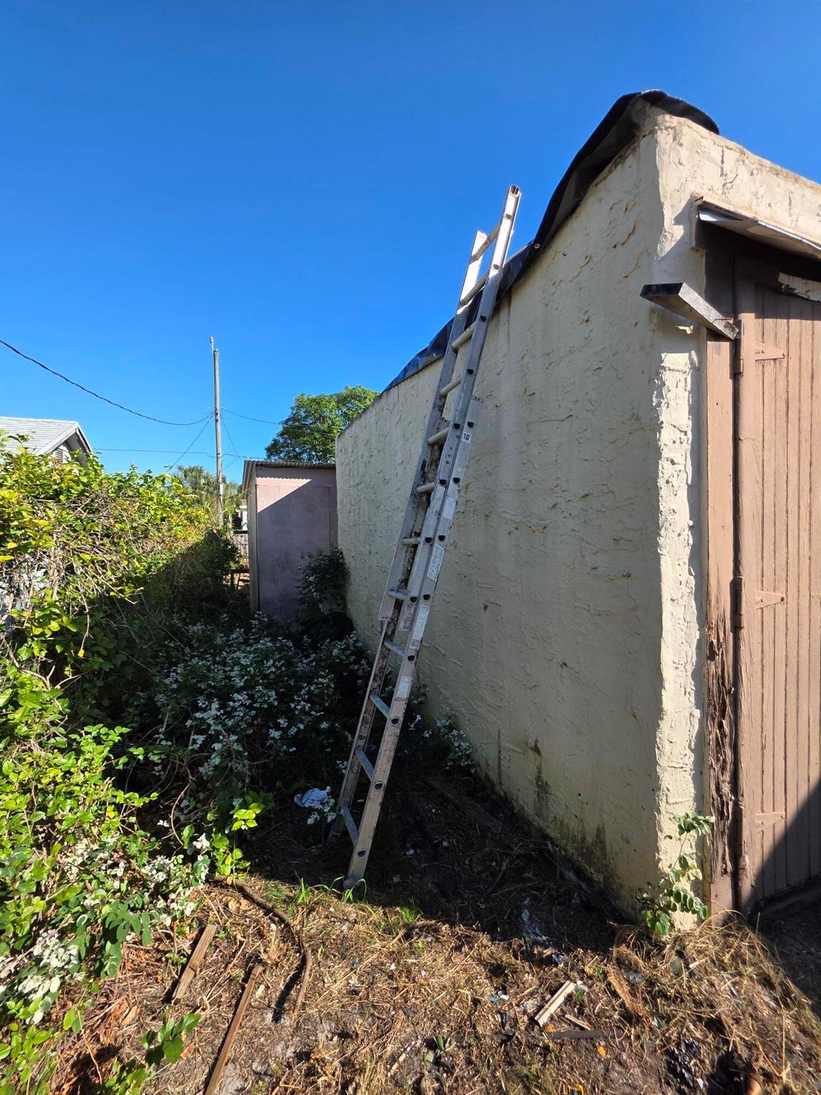 LAKE WORTH TOWN OF - Residential