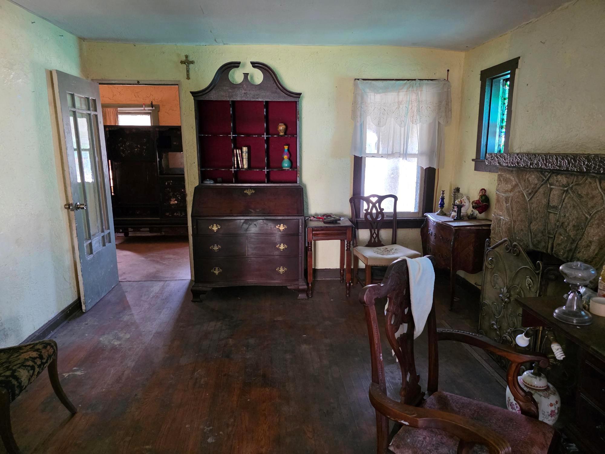 LAKE WORTH TOWN OF - Residential