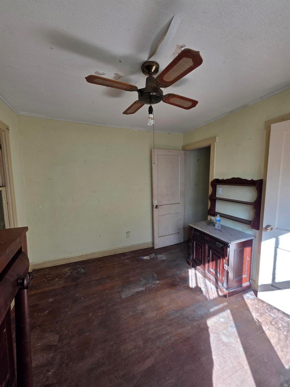 LAKE WORTH TOWN OF - Residential