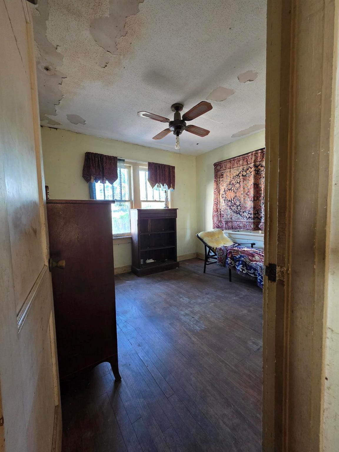 LAKE WORTH TOWN OF - Residential