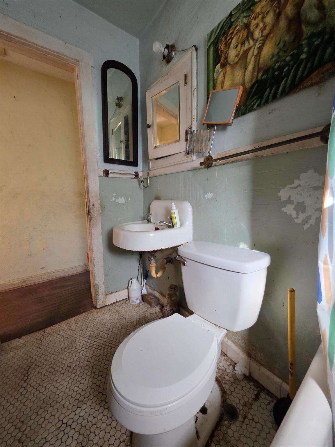 LAKE WORTH TOWN OF - Residential