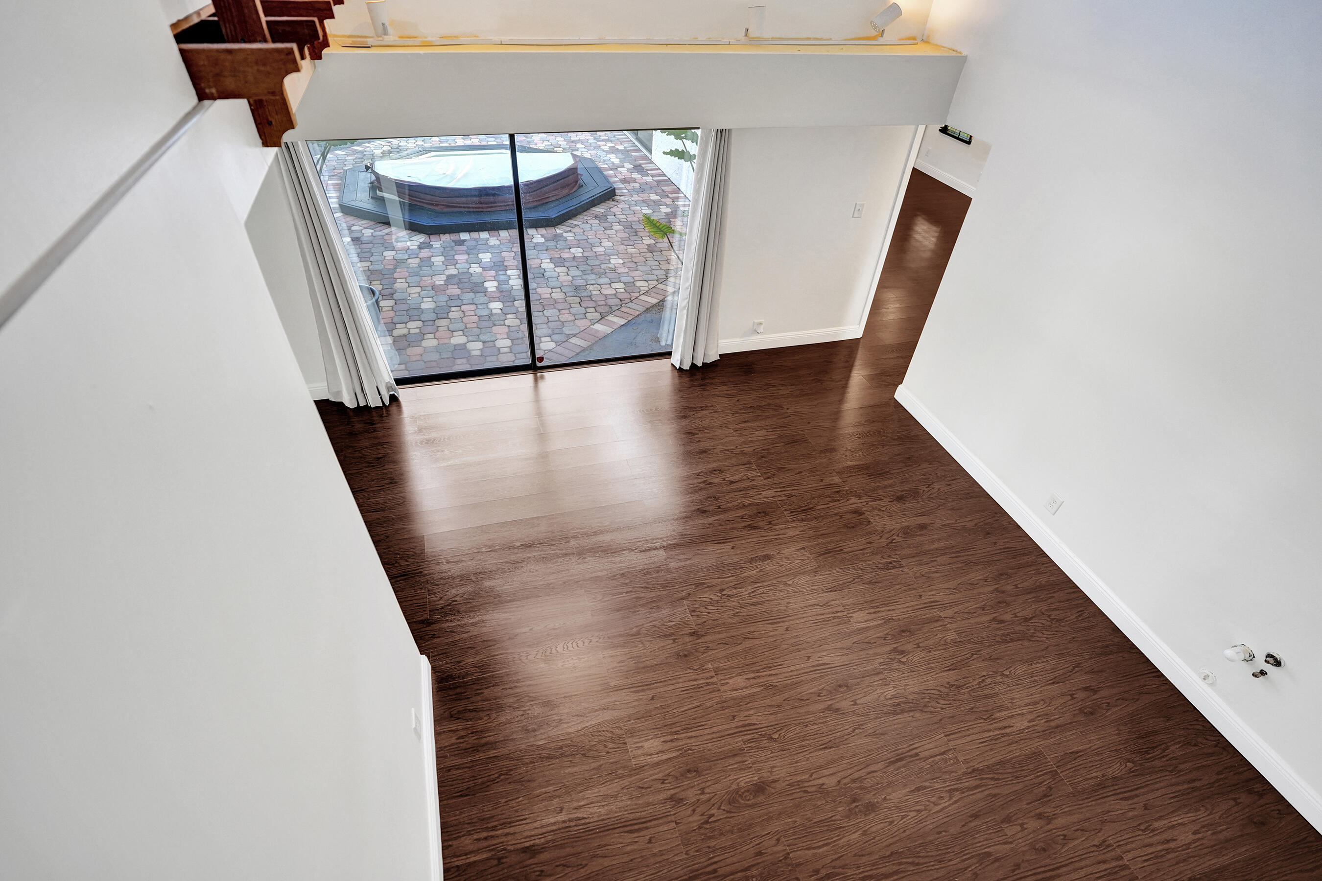 ROYAL PALM LAKE ESTATES - Residential