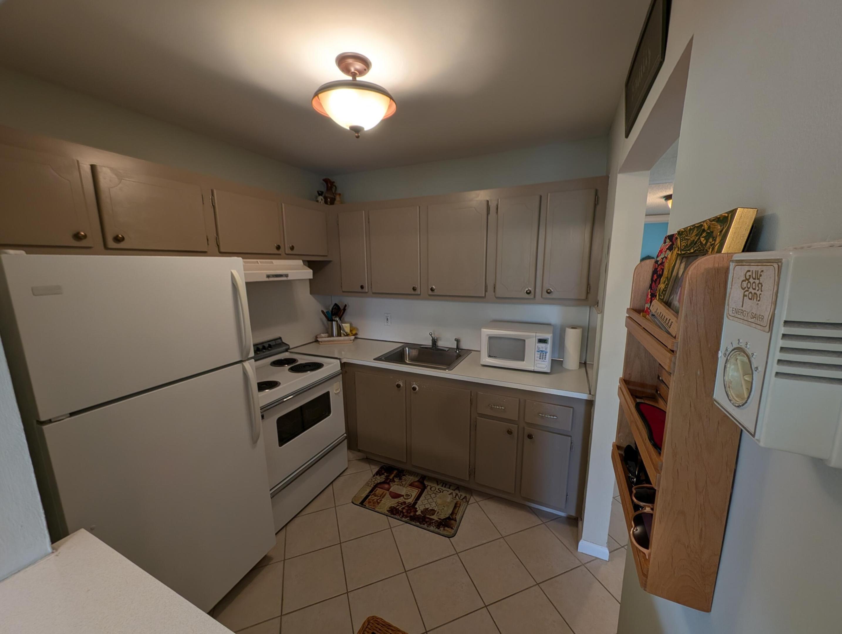Markham T Condo - Residential Lease