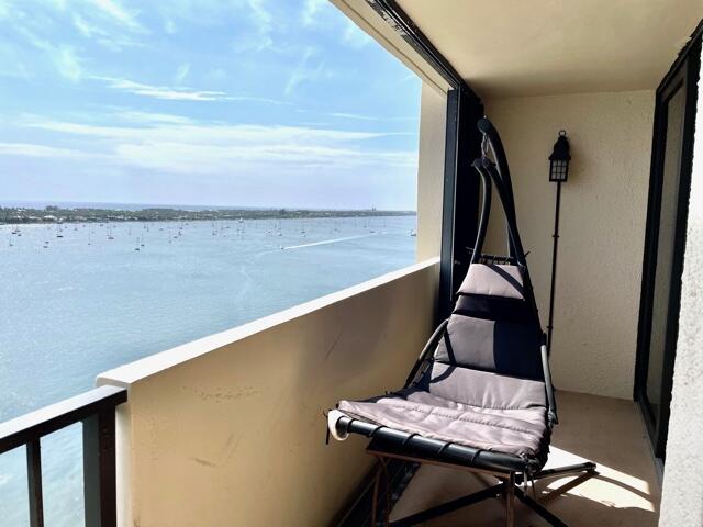 PALM BEACH HOUSE CONDO - Residential Lease