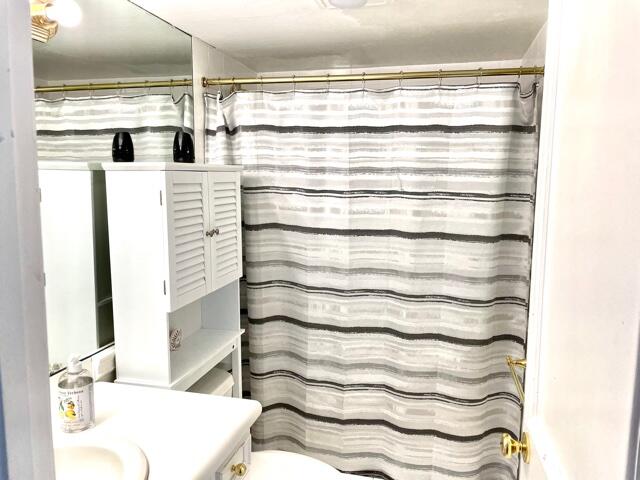 PALM BEACH HOUSE CONDO - Residential Lease