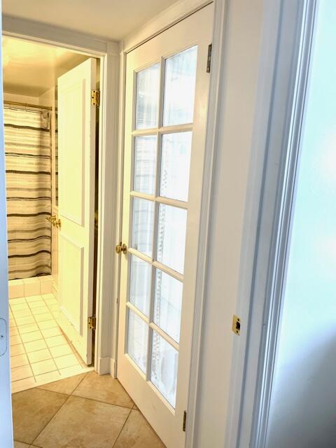 PALM BEACH HOUSE CONDO - Residential Lease