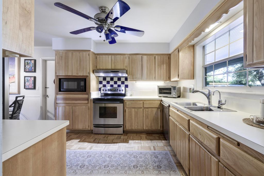 Photo of 728 Osprey Way, North Palm Beach, FL 33408 (MLS # R10991558)