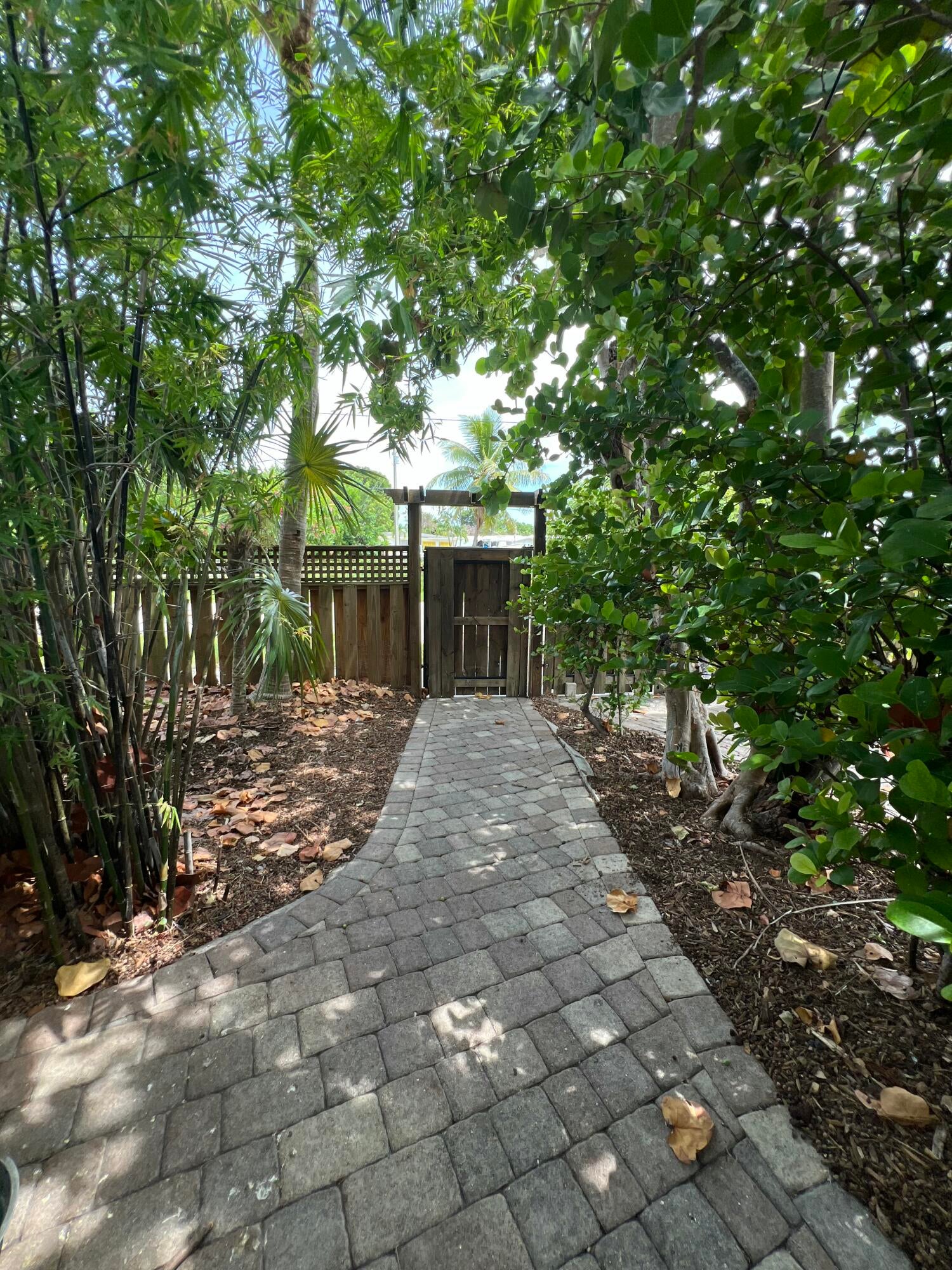 2240 HARBOR Drive