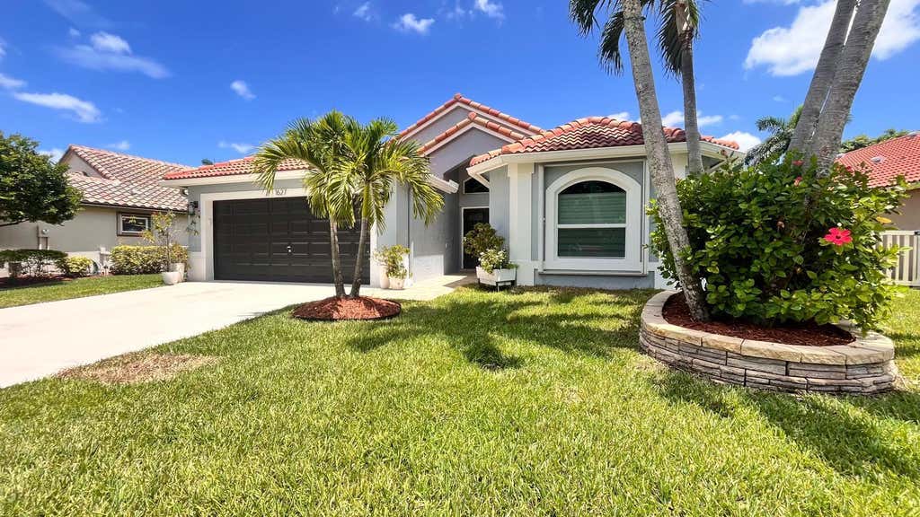 Photo of 1627 Oak Berry Circle, Wellington, FL 33414 (MLS # B26055589)
