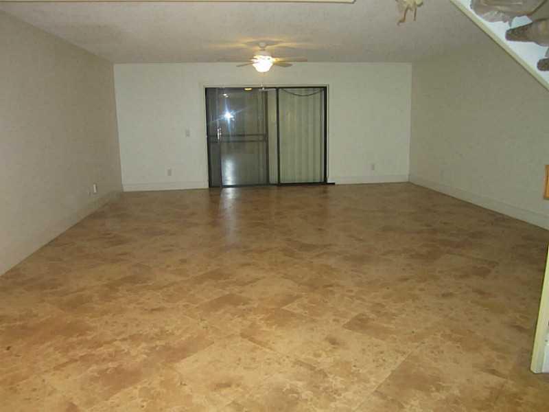 CHATEAULAINE - Residential Lease