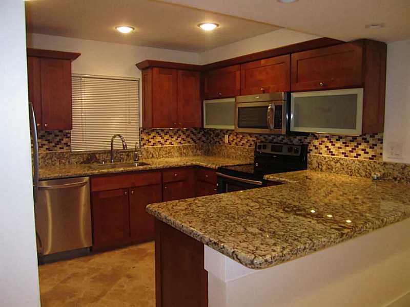 CHATEAULAINE - Residential Lease