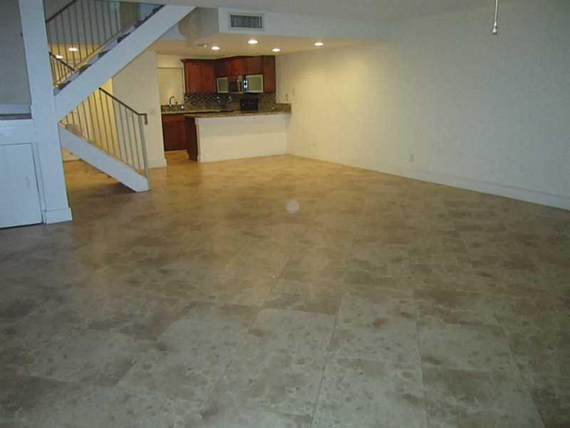 CHATEAULAINE - Residential Lease