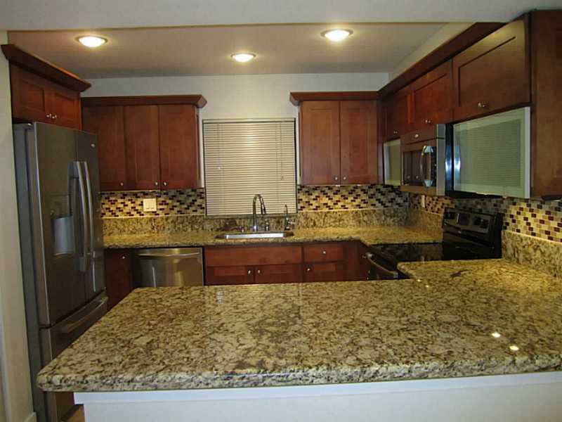 CHATEAULAINE - Residential Lease