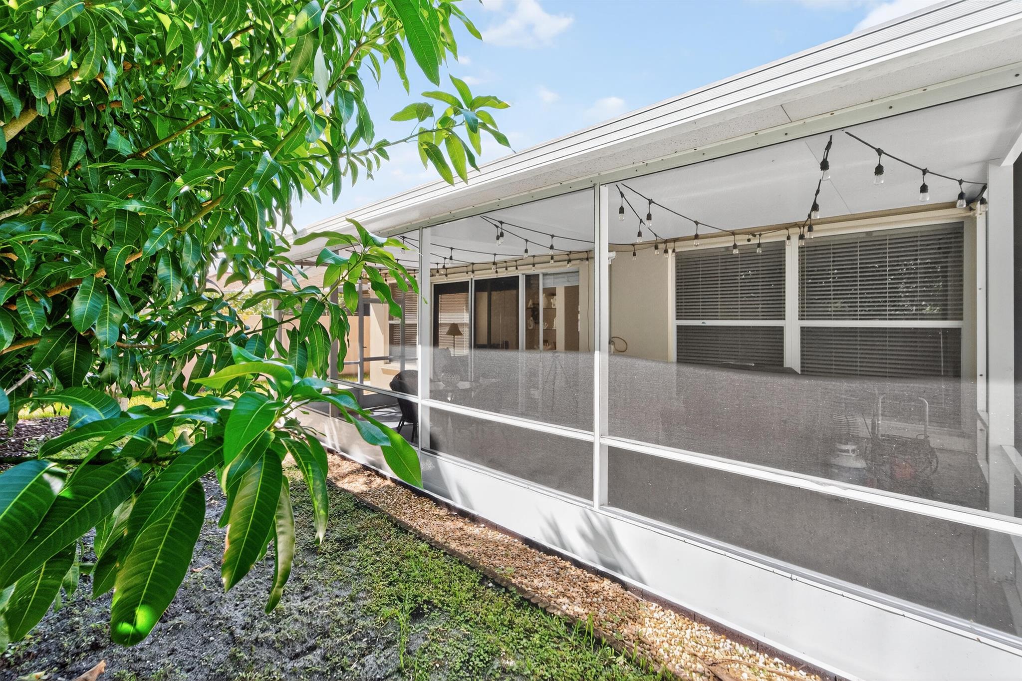 HAMPTONS AT MAPLEWOOD - Residential